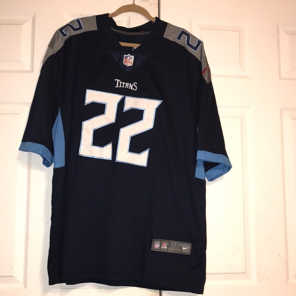 NWOT Men’s NFL Titans Henry Jersey
